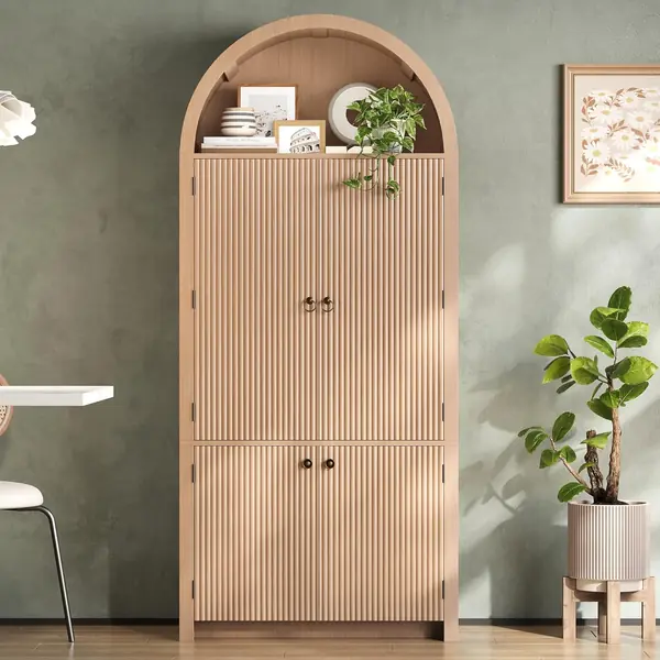 Gewölbter Küchenschrank