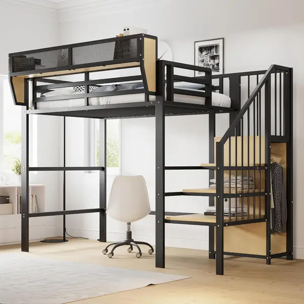 Hochbett – aus Metall, mit sicherer Leiter